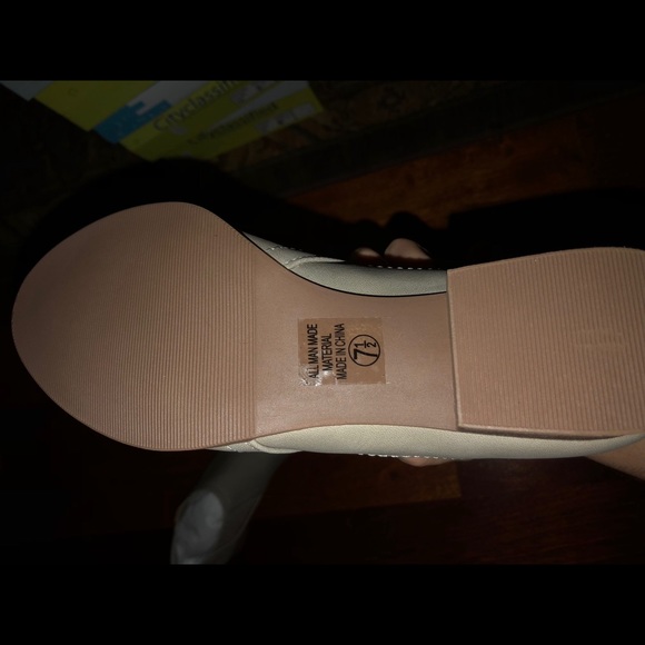 Booties - Picture 4 of 4